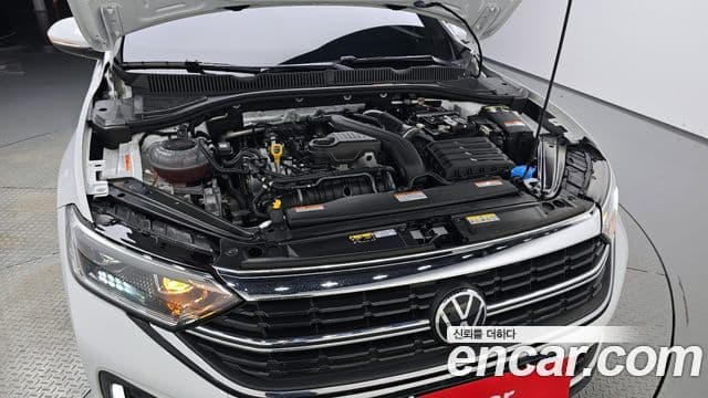 Volkswagen Jetta 2024 — ფოტო 6/20