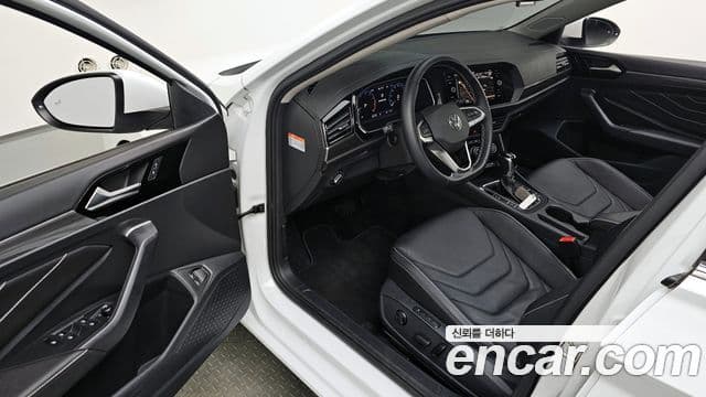 Volkswagen Jetta 2024 — ფოტო 10/20