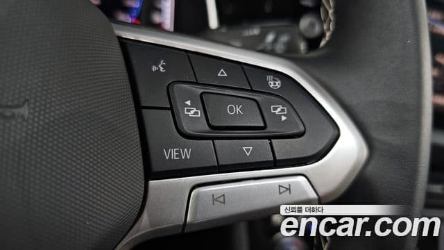 Volkswagen Jetta 2024 — ფოტო 17/20
