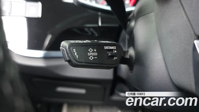Audi Q3 2023 — ფოტო 11/32