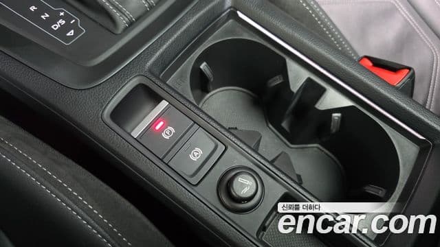 Audi Q3 2023 — ფოტო 12/32