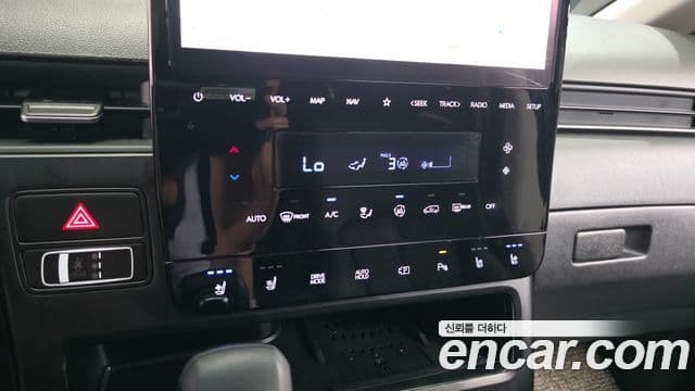 Hyundai Staria 2024 — Şəkil 16/20