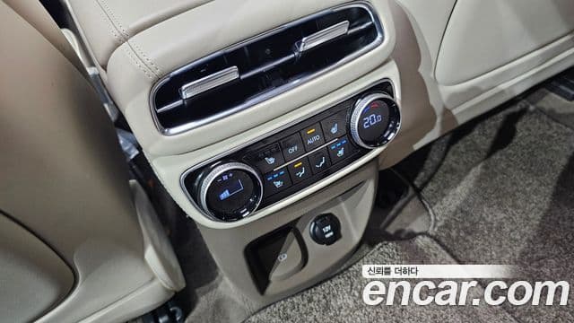 Genesis GV80 2022 — Şəkil 17/20