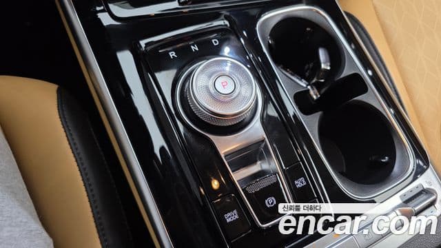Kia Carnival 2022 — Фото 9/20