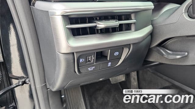 Hyundai Grandeur 2024 — ფოტო 17/20