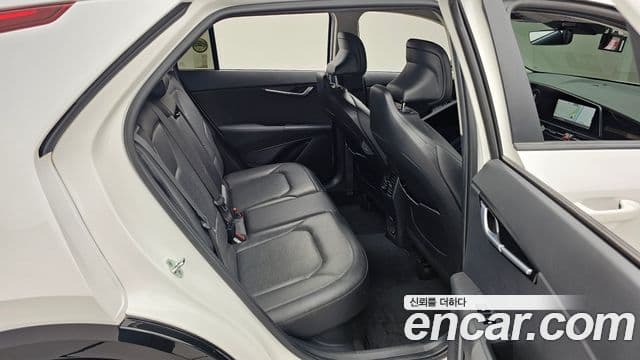 Kia Niro 2022 — ფოტო 12/20
