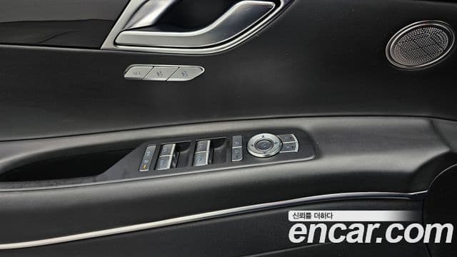 Genesis GV80 2020 — Photo 3/33