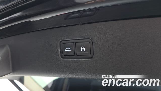 Genesis GV80 2020 — Photo 14/33