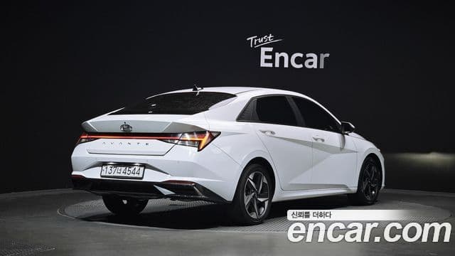 Hyundai Avante 2020 — ფოტო 2/20