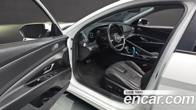 Hyundai Avante 2020 — ფოტო 10/20