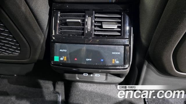 Renault Samsung Grand Koleos 2024 — Фото 19/20