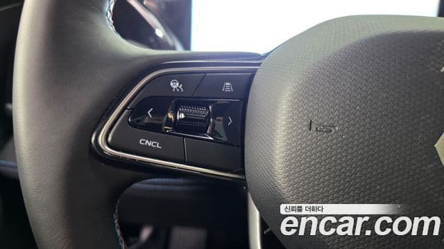 Renault Samsung Grand Koleos 2024 — Photo 22/36