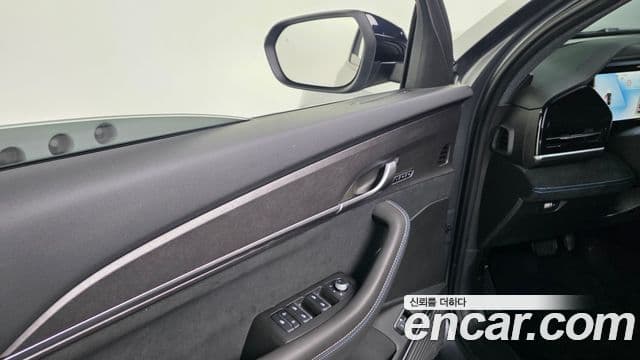 Renault Samsung Grand Koleos 2024 — Photo 15/36