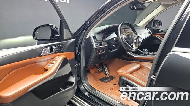 BMW X7 2020 — Şəkil 10/20