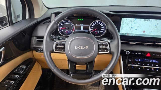 Kia Carnival 2023 — Şəkil 13/20