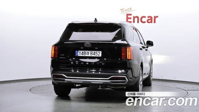 Kia Sorento 2021 — ფოტო 4/20