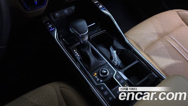 Kia Sorento 2021 — ფოტო 8/20