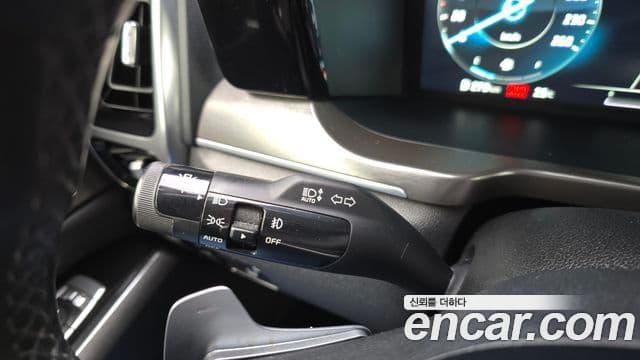 Kia Sorento 2020 — Şəkil 16/20