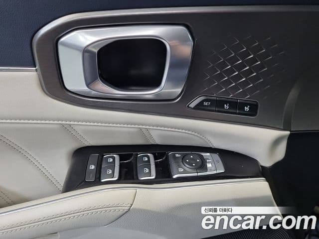 Kia Sorento 2021 — Şəkil 16/20