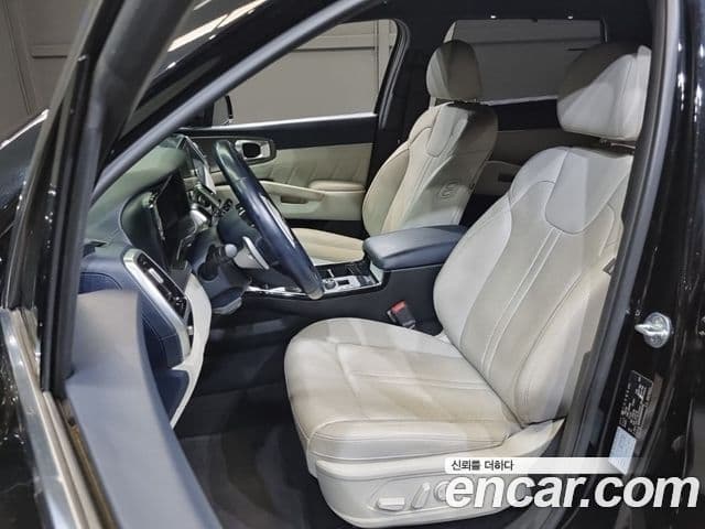 Kia Sorento 2021 — Şəkil 17/20