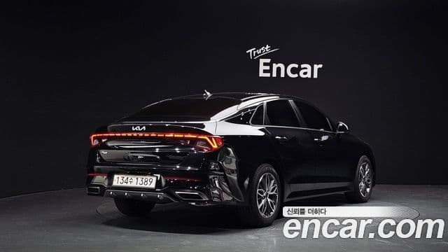 Kia K5 2022 — Şəkil 2/20