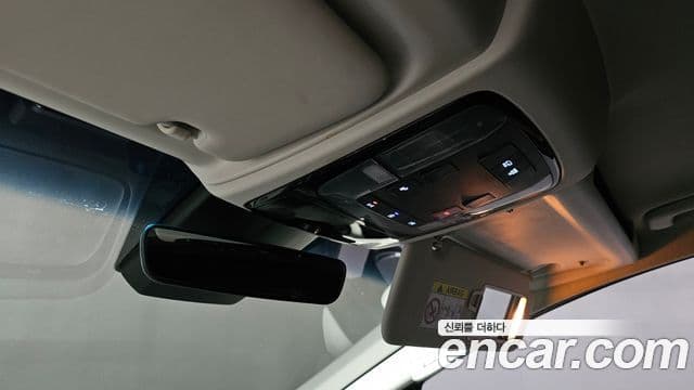 Hyundai Staria 2022 — Фото 19/20