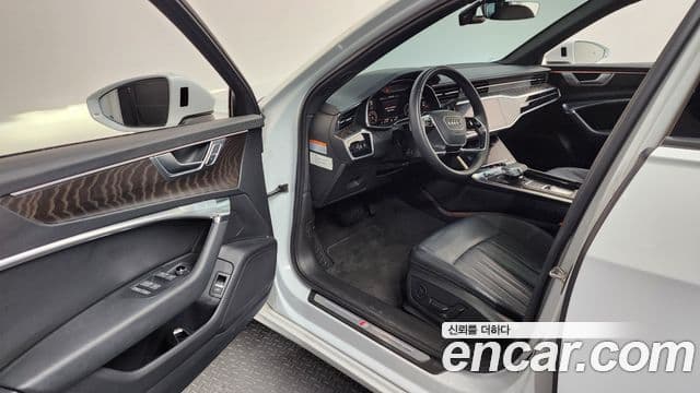Audi A6 2023 — ფოტო 10/20