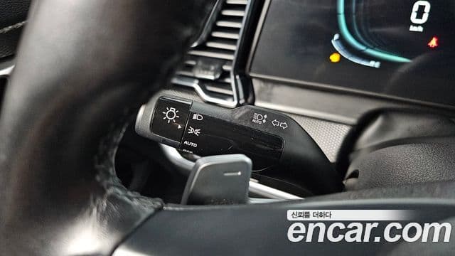 Kia Sportage 2022 — ფოტო 16/20