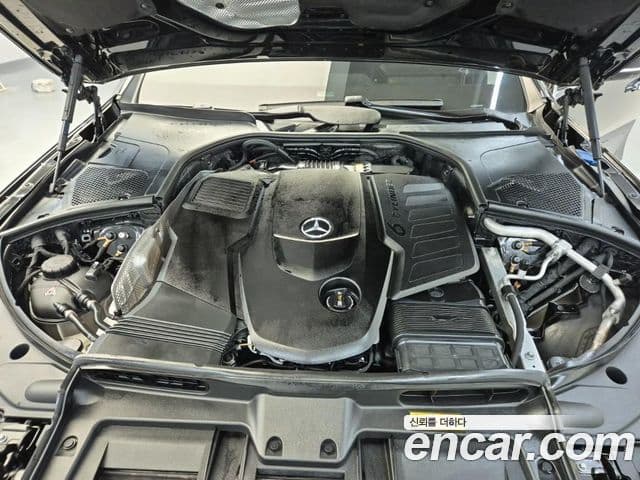 Mercedes-Benz S-Class 2021 — ფოტო 13/18