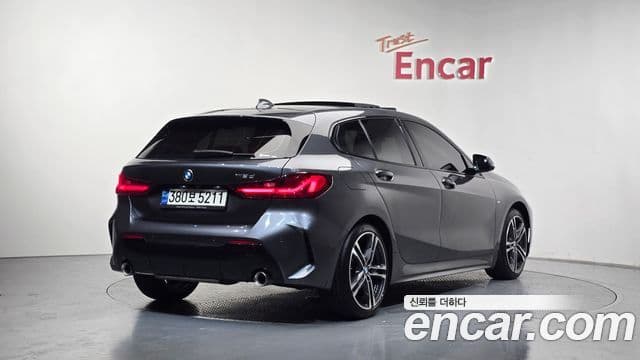 BMW 1 Series 2021 — Şəkil 2/20