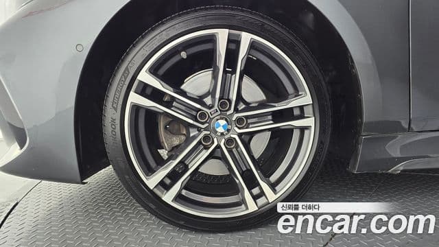 BMW 1 Series 2021 — Şəkil 5/20