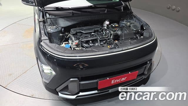Hyundai Kona 2023 — ფოტო 5/20