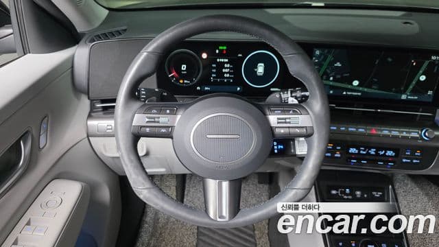 Hyundai Kona 2023 — ფოტო 12/20