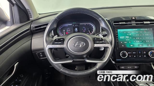 Hyundai Tucson Hybrid 2021 — ფოტო 16/20