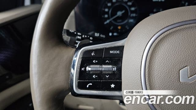 Kia Carnival 2022 — Şəkil 14/20