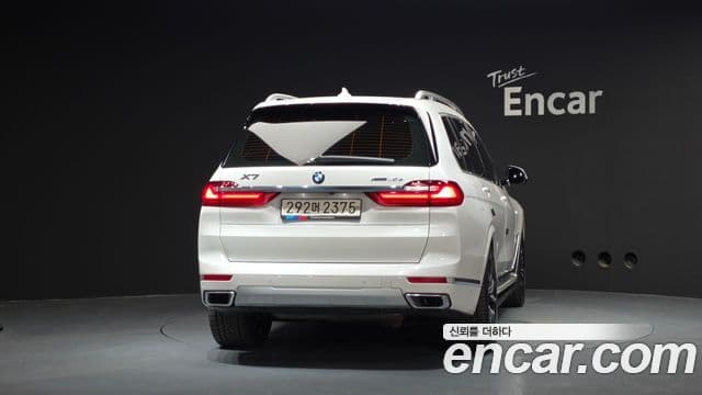 BMW X7 2020 — ფოტო 4/20