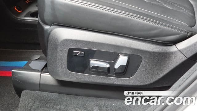 BMW X7 2020 — ფოტო 10/34