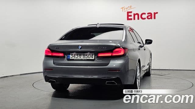 BMW 5 Series 2023 — Şəkil 4/20