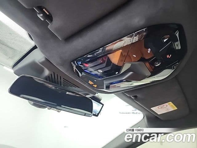 BMW M5 2025 — ფოტო 16/20