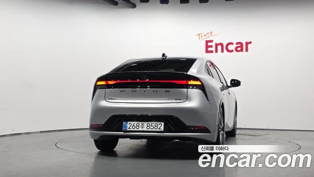 Toyota Prius 2025 — Şəkil 4/20