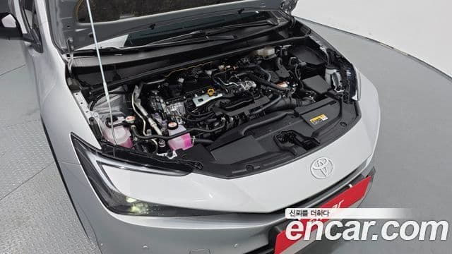Toyota Prius 2025 — Şəkil 6/20