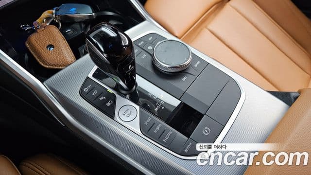 BMW 3 Series 2022 — Şəkil 8/20
