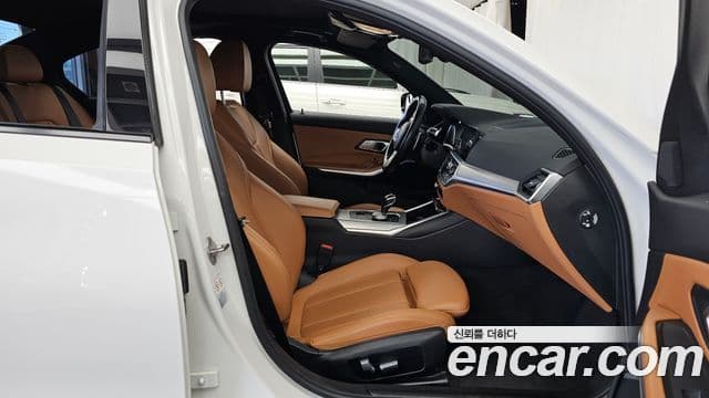 BMW 3 Series 2022 — Şəkil 10/20