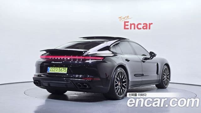 Porsche Panamera 2025 — Photo 18/20