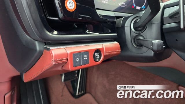 Porsche Panamera 2025 — Photo 17/20