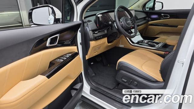 Kia Carnival 2023 — Фото 10/20