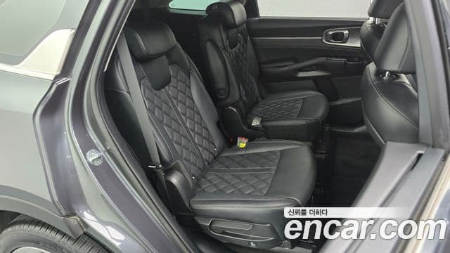 Kia Sorento 2022 — Şəkil 11/20