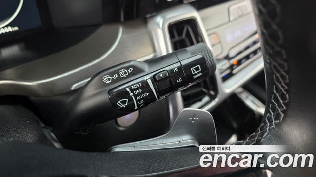 Kia Sorento 2022 — ფოტო 16/20