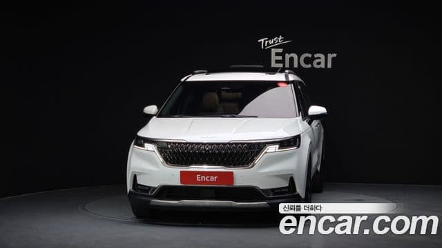 Kia Carnival 2022 — Фото 3/20