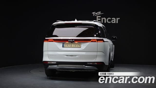 Kia Carnival 2022 — Фото 4/20